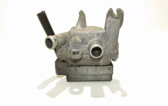 Mercedes-Benz E W210 Water pump A2105460135