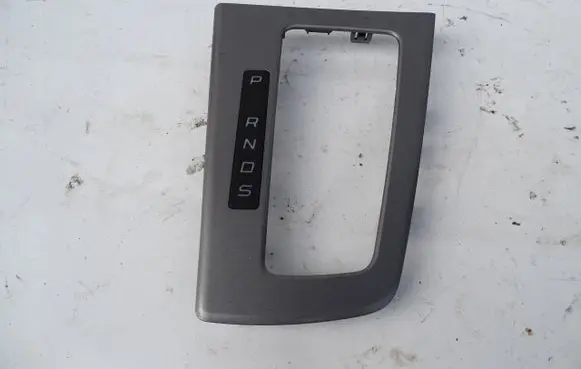 Ford Focus Gear shifter surround trim plastic F1EBA044H83