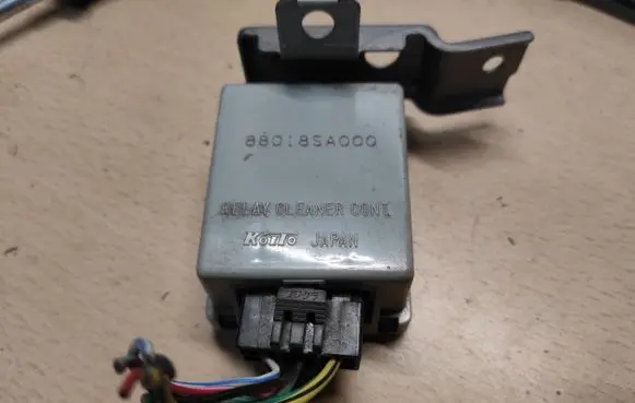 Subaru Forester SG Light washer relay 88018SA000