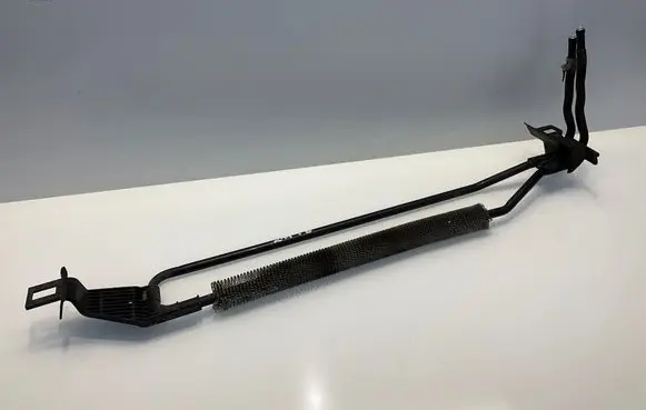 Mercedes-Benz E W211 Power steering radiator A2114662324 2114662324