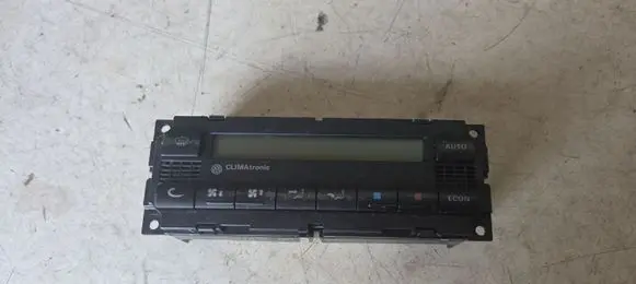 Volkswagen Bora Climate control unit 5HB00813900