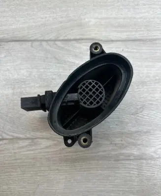 BMW 5 E60 E61 Mass air flow meter