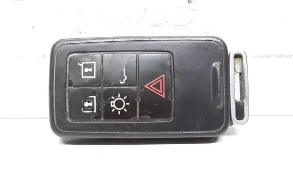 Volvo XC60 Ignition key/card 8676873