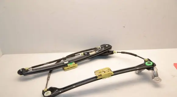Volkswagen Golf VII Front door window regulator with motor 5G4837461H 12523 5G4837461F