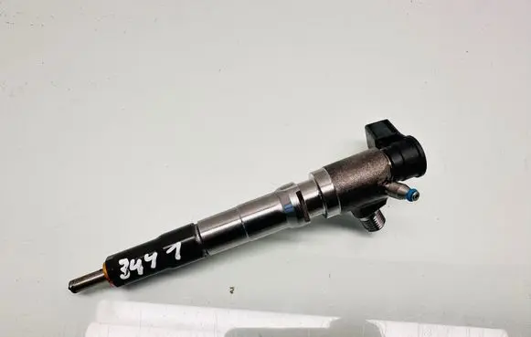 Fuel injector