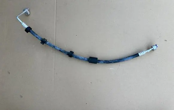Audi A5 Air conditioning (A/C) pipe/hose 8W0816741AK