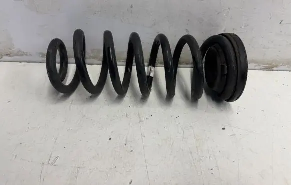 Hyundai Tucson TL Rear coil spring 55331D3000
