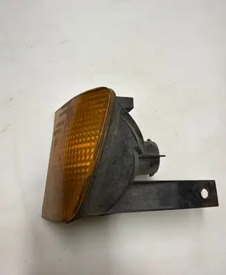 BMW 5 E34 Front indicator light 155244