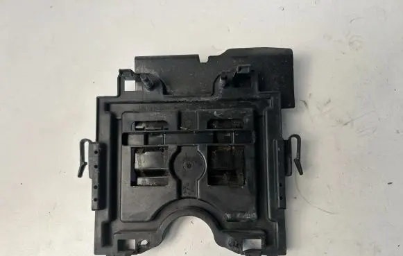 Opel Corsa E Battery bracket 13472624