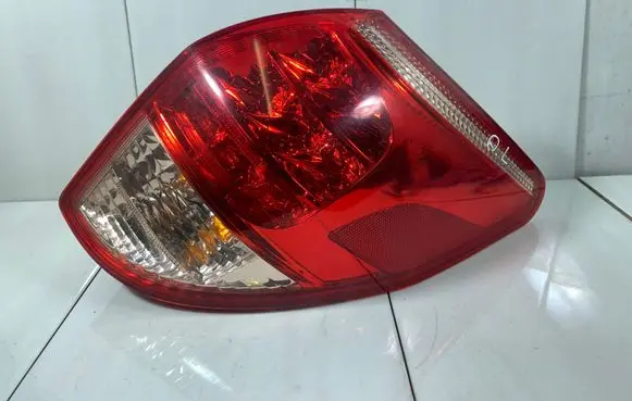 Toyota RAV 4 (XA30) Rear/tail lights 4239