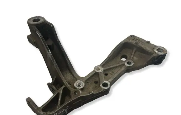 Volkswagen Golf V Front lower control arm/wishbone 1K0199296E