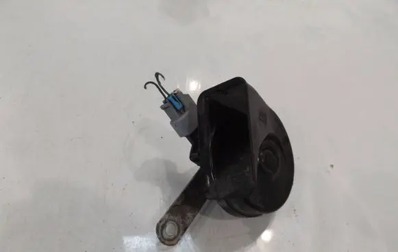 Chevrolet Captiva Horn signal