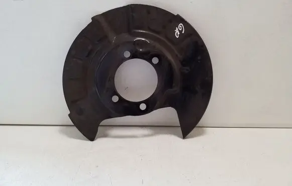 Nissan Qashqai J12 Rear brake disc plate dust cover 