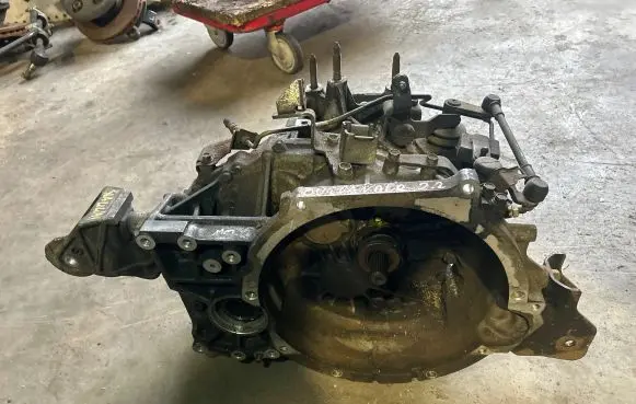 Mitsubishi Outlander Manual 6 speed gearbox W6MBA1RRZ A0910426