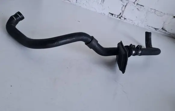 Iveco Daily 3rd gen Engine coolant pipe/hose 504093733