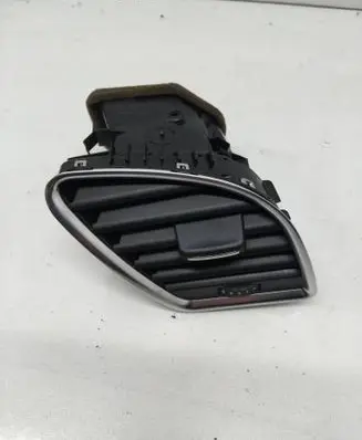Audi A5 Sportback 8TA Dashboard side air vent grill/cover trim 8T1820902C