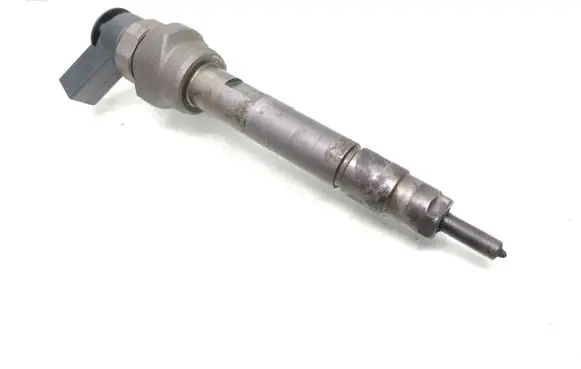 BMW 1 E81 E87 Fuel injector 7798446 0445110289