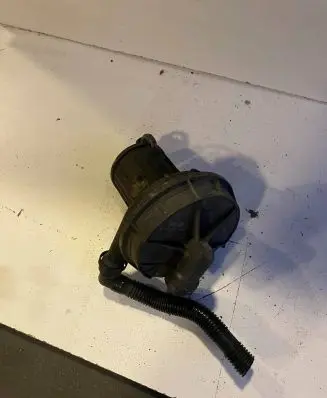 Audi A6 S6 C5 4B Secondary air pump 06A959253B