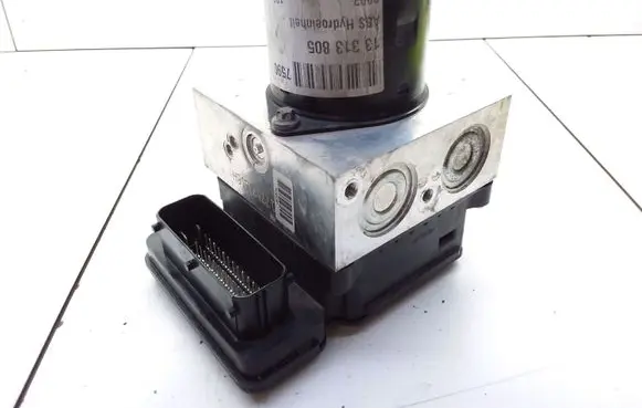 Opel Insignia A ABS Pump 13313805 1778718D8H