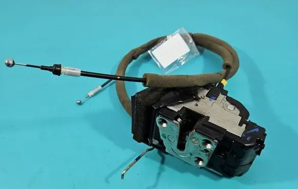 Renault Kadjar Front door lock IMPRK1589314
