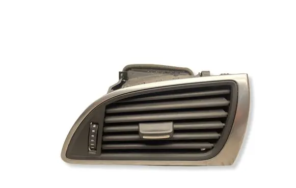 Audi A6 S6 C7 4G Dashboard side air vent grill/cover trim 4G1820902