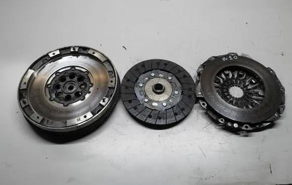 Mercedes-Benz C W204 Clutch set kit A2710304305