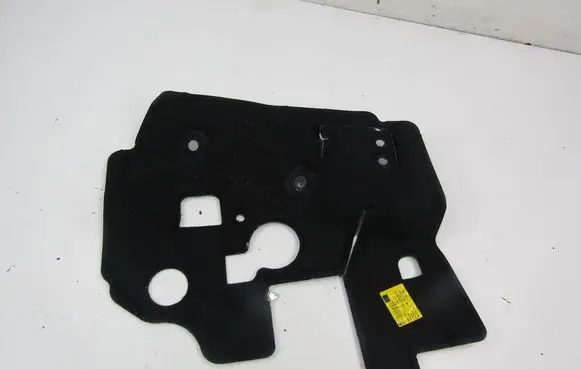 Chevrolet Meriva Exhaust heat shield M9D3278C62AA