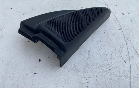 Toyota Avensis T250 Front door speaker cover trim 6749105060D