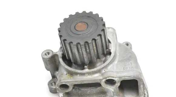 Mazda 6 Water pump RF1G