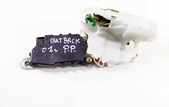 Subaru Legacy Front door lock