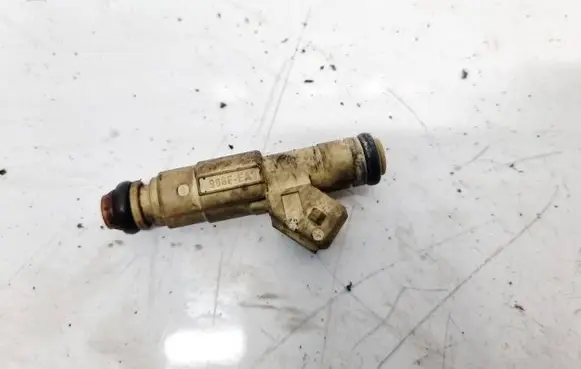 Ford Focus Fuel injector 0280155820 988F-EA