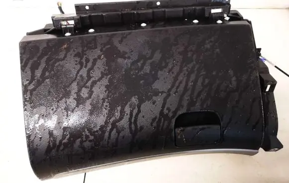 Subaru Legacy Glove box 66208ag070