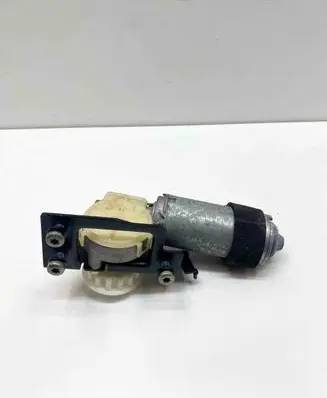 Mercedes-Benz SL R129 Seat adjustment motor 0390206631 A1298209442