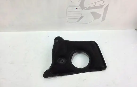 BMW X5 G05 Fender foam support/seal 