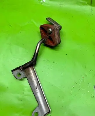 Muffler mount bracket/holder