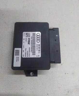 Audi A5 8T 8F Hand brake control module 8K0907801C 32620021F A2C53095155