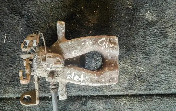 Alfa Romeo Giulietta Rear brake caliper