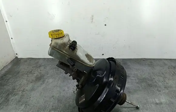 Volkswagen Transporter - Caravelle T5 Brake booster