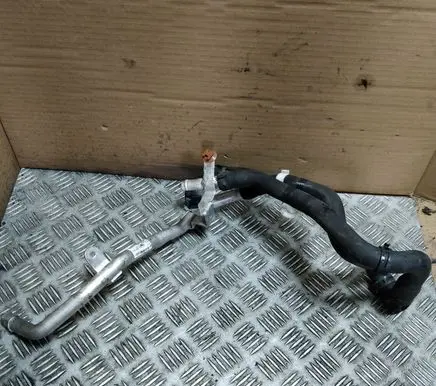 Land Rover Discovery Sport Engine coolant pipe/hose G4D318B402BA