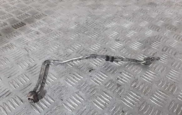 Land Rover Range Rover L322 Fuel line pipe