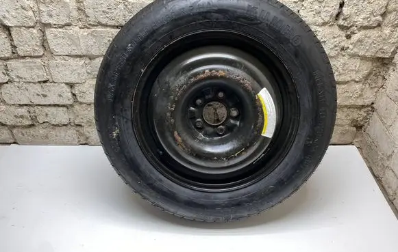 Nissan X-Trail T32 R17 spare wheel 