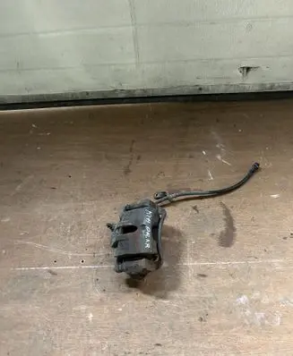 KIA Sportage Front brake caliper