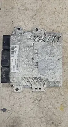 Ford Focus Engine control unit/module BV6112A650NF SID807EVV S180133007