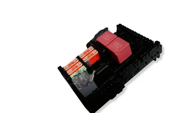 Mercedes-Benz C W204 Fuse module A2139068701