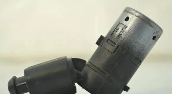 Audi A6 S6 C6 4F Parking PDC sensor 687507