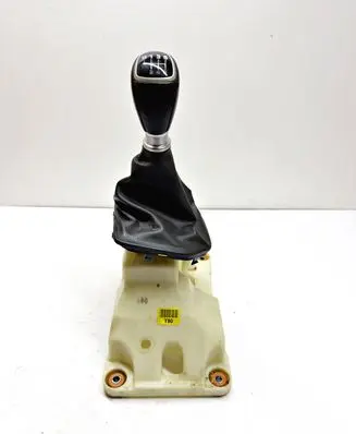 Hyundai Tucson TL Gear shifter/selector 