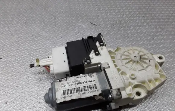 Seat Toledo III (5P) Rear door window regulator motor 5P0839462A