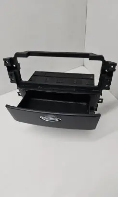 KIA Sorento Dashboard storage box/compartment 845703E00