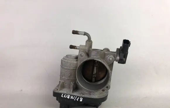 Subaru Legacy Throttle body valve RME60301