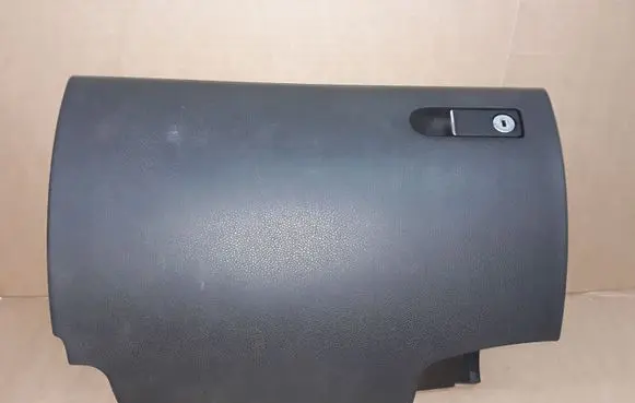 Mercedes-Benz C W204 Glove box NOCODE